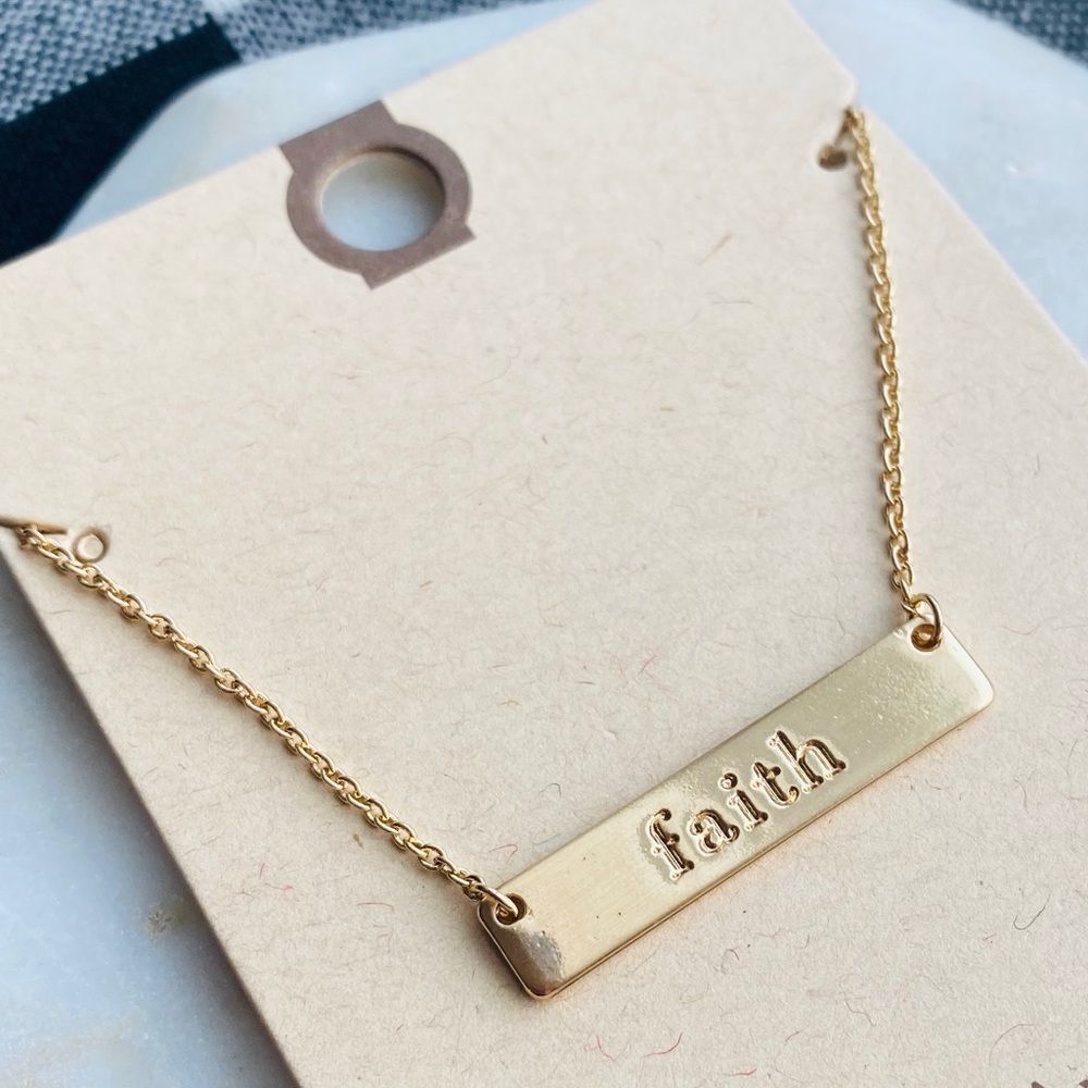 Gold Bar Necklace Etched Faith Pendant Jewelry NWT Boho Classic Women Bar Dainty